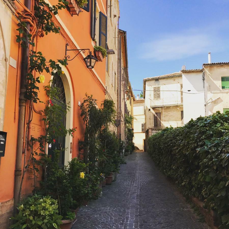 B&B La Dimora Del Capitano Fabriano Exteriér fotografie