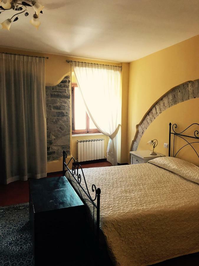 B&B La Dimora Del Capitano Fabriano Exteriér fotografie